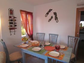 CASA, LOUNGE DINER (2).JPG